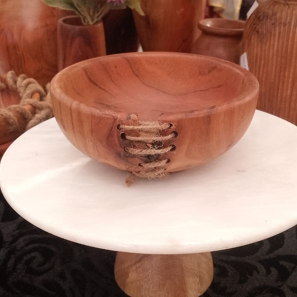 Antique Wooden Bowl Pair with Center Rope Accent – Handcrafted & Unique Décor Piece