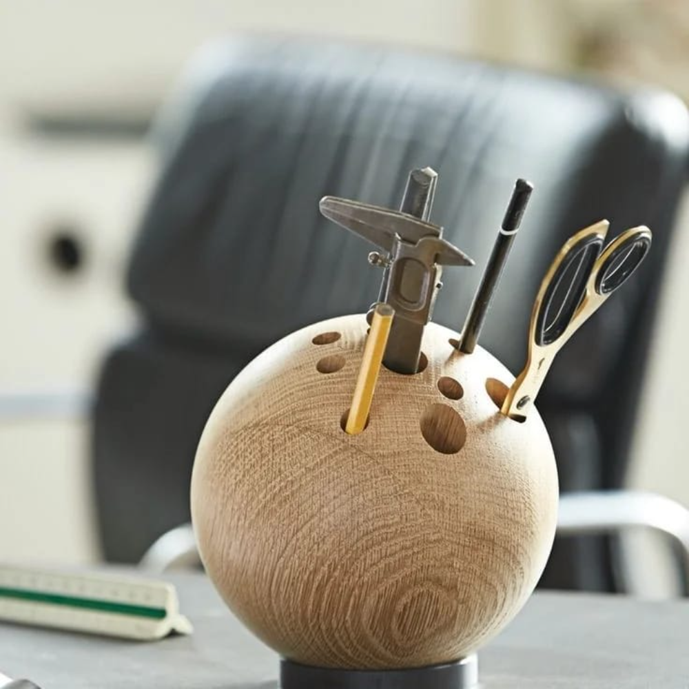 Round Wooden Pen Holder