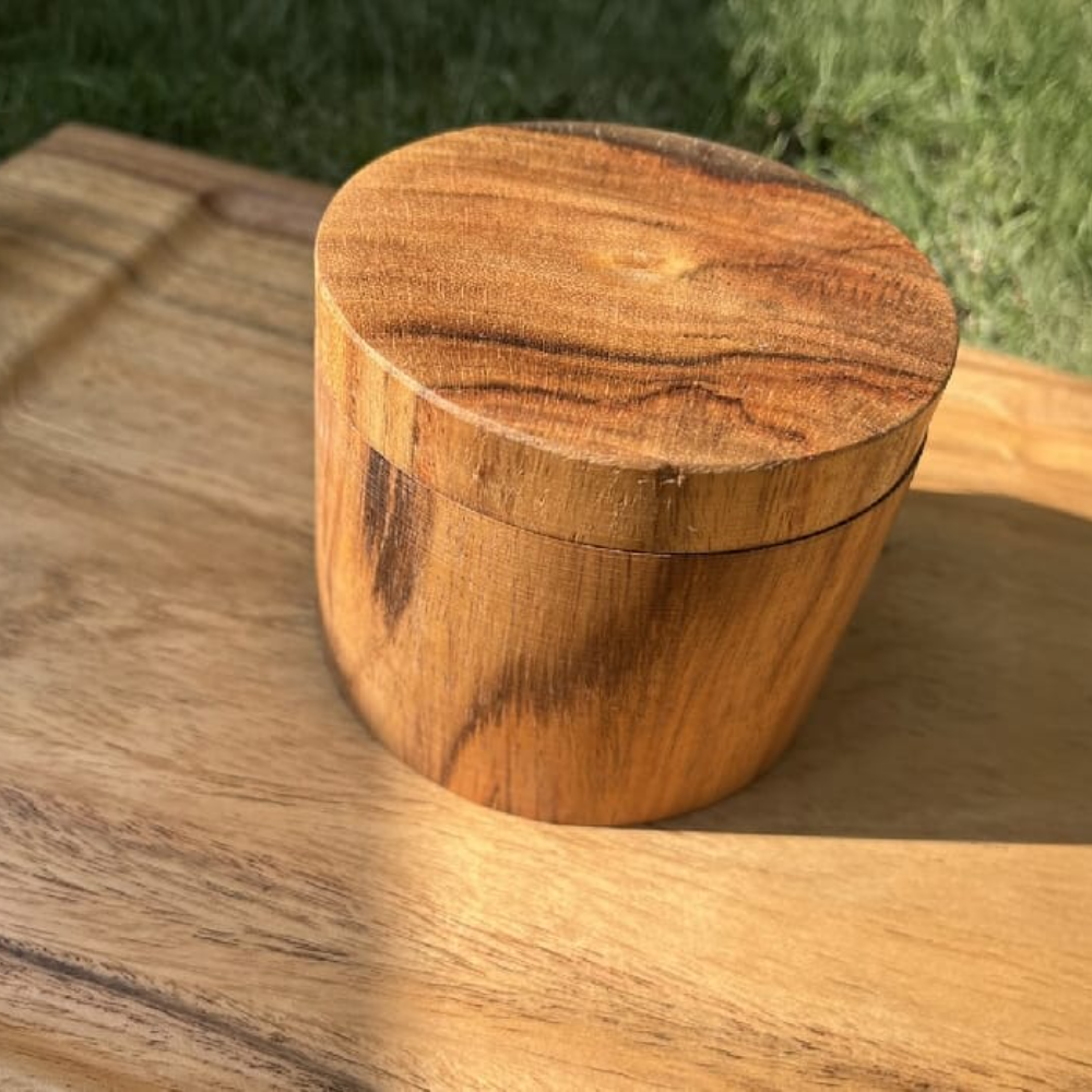 Airtight Wooden Jars with Finger-Grip Lid – Natural Acacia Wood