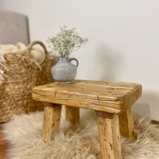 Handcrafted Modern Wooden Table – Elegant Entryway & Living Room Accent Table